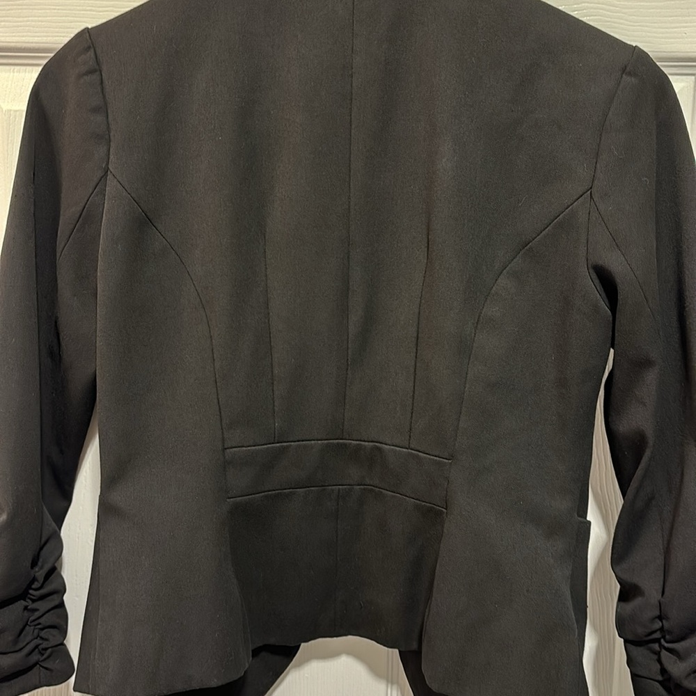 Express Size 0 Express Cropped Blazer - Picture 3 of 9